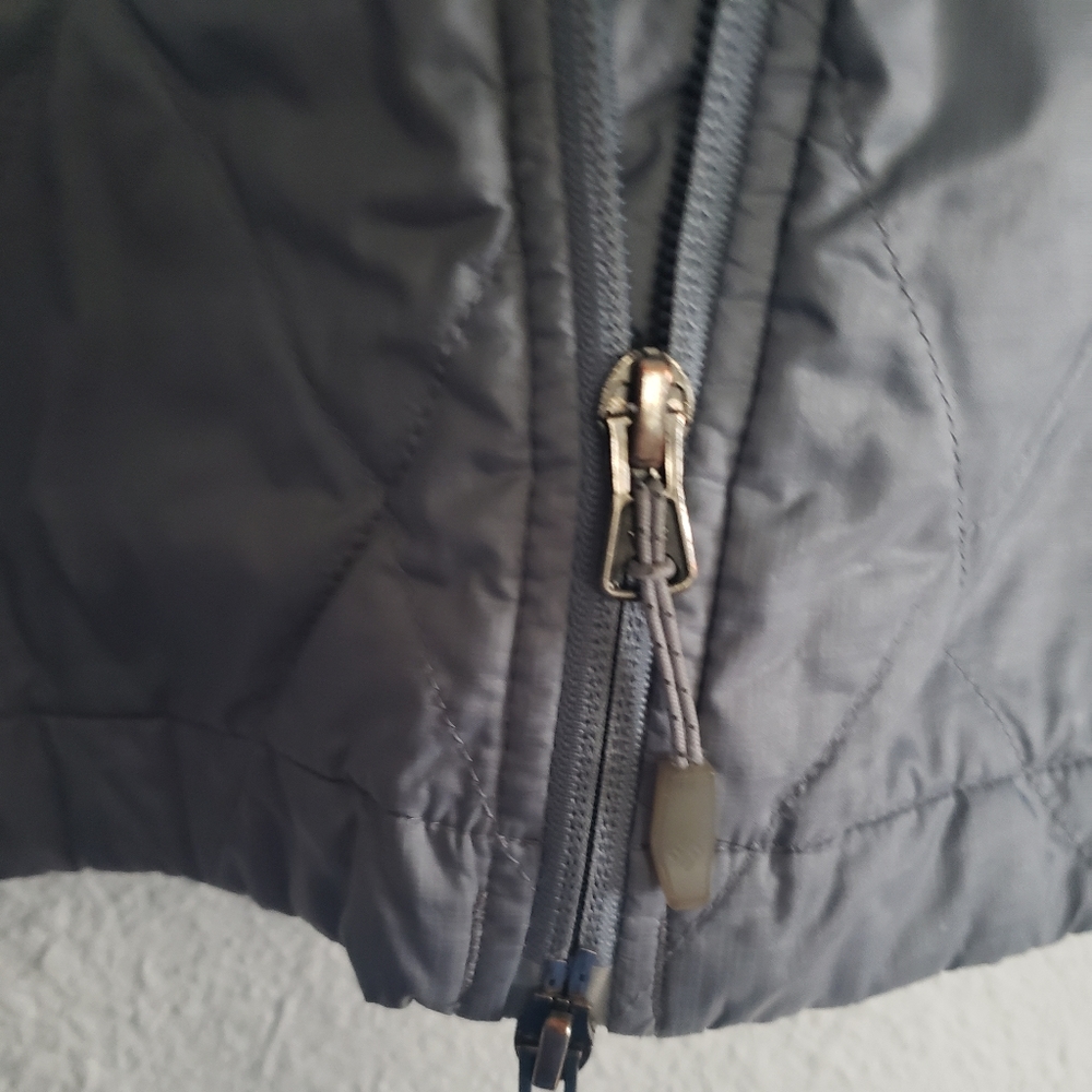 Columbia Jacket - Picture 9 of 10